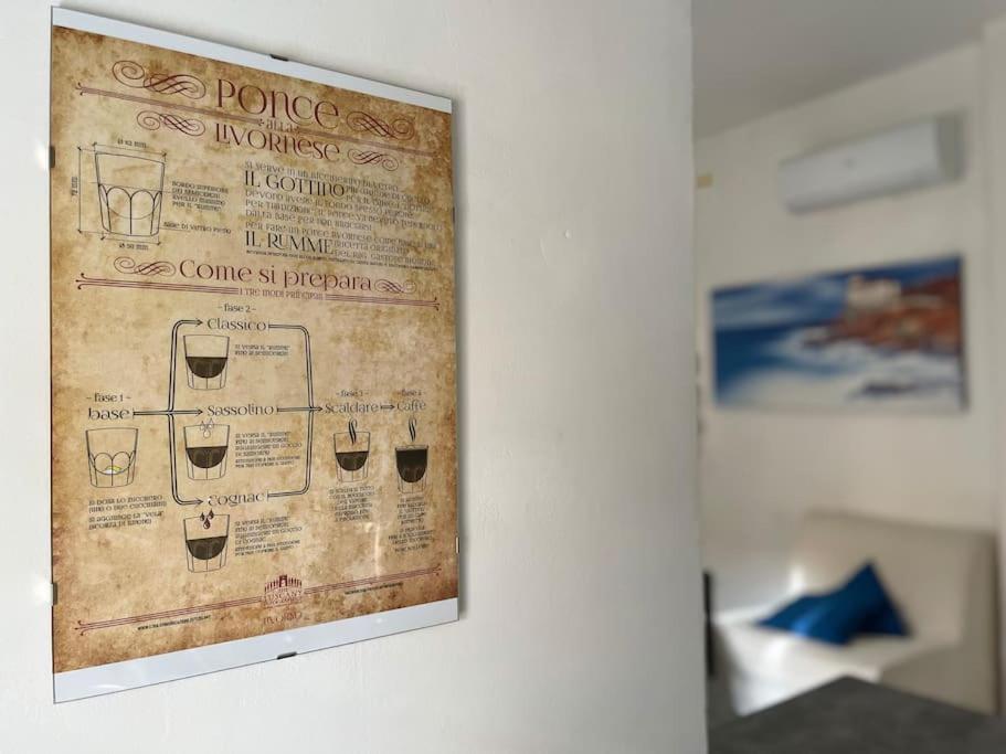 La Venezia'S Studio Flat Livorno Bagian luar foto